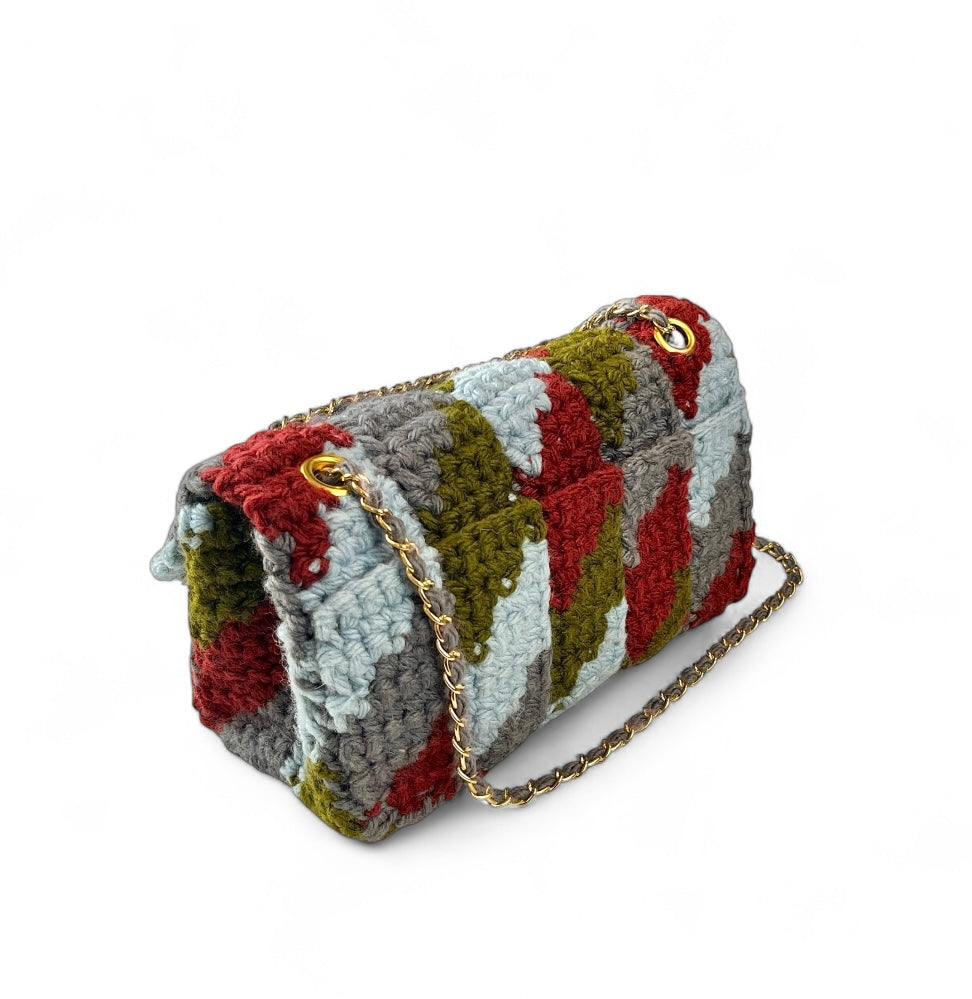Patrón de bolso de hombro Tabby 20 a crochet con acolchado patchwork (Descarga en PDF)