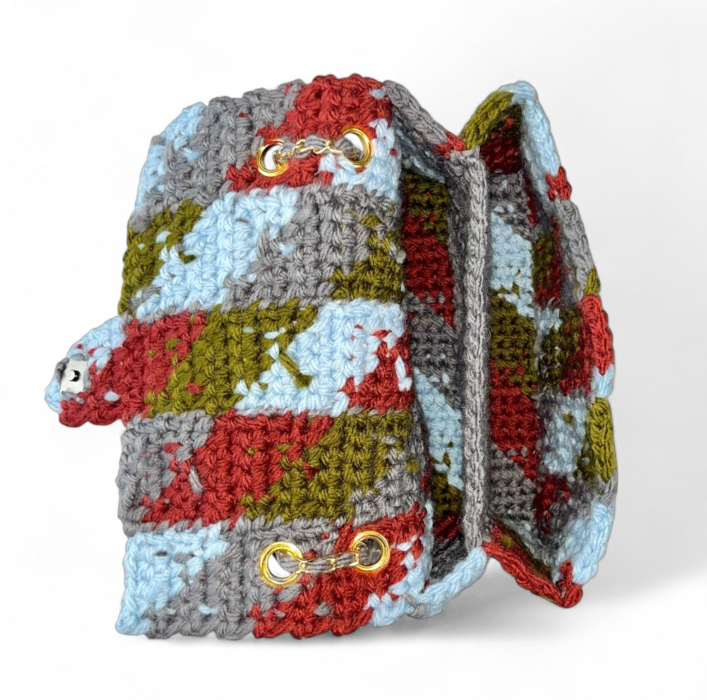 Patrón de bolso de hombro Tabby 20 a crochet con acolchado patchwork (Descarga en PDF)