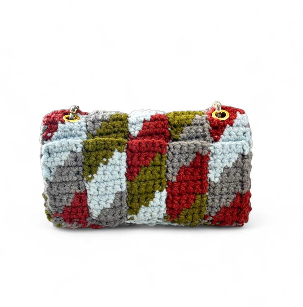 Patrón de bolso de hombro Tabby 20 a crochet con acolchado patchwork (Descarga en PDF)